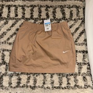 NWT Nike skirt